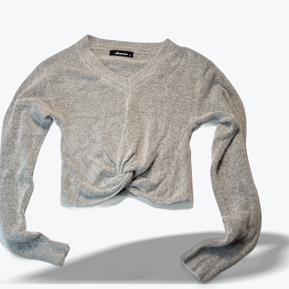 Olivaceous Sweater V-Neck Cropped Twist Front Long Sleeve Small Y2K Layering